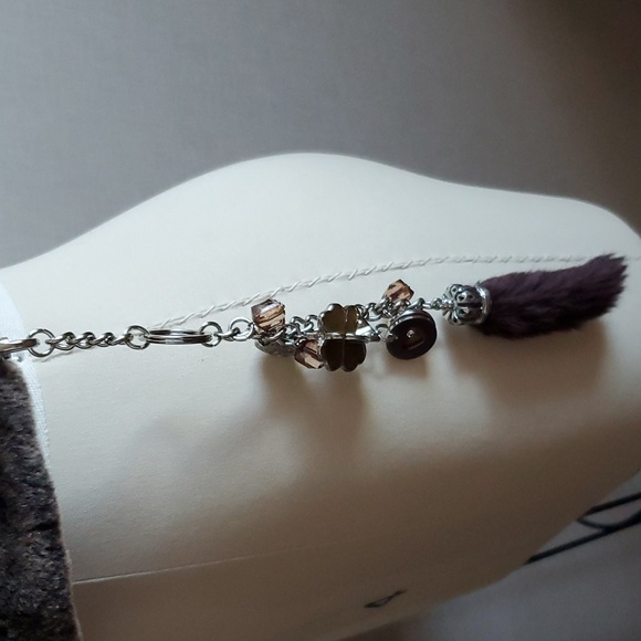 EUC Vintage Betsey Johnson Reversible Sheepskin Vest with Keychain Intact - Picture 8 of 14